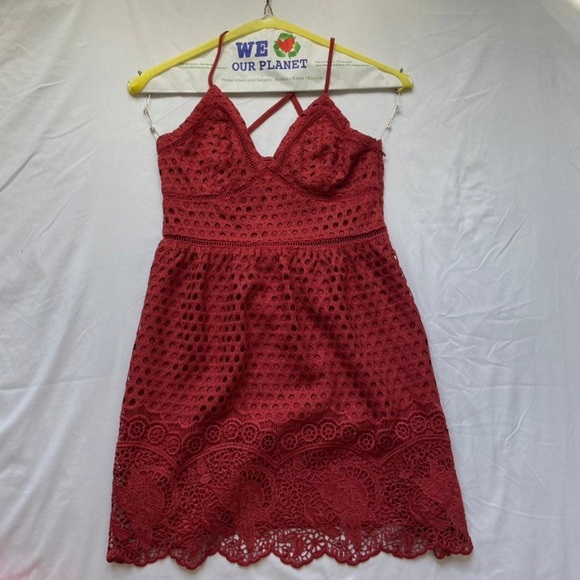 Red Lace Dress size xs - Picture 1 of 4